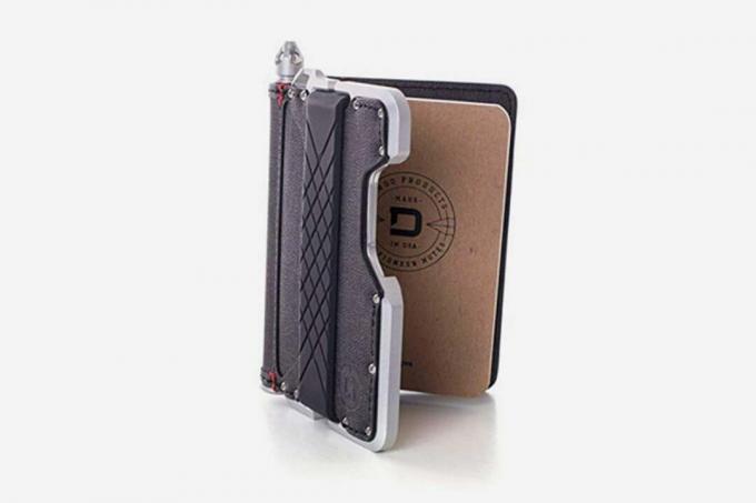 Dango D01 Dapper Bifold 지갑은 어떻게 든 펜과 패드를위한 공간이 있습니다.