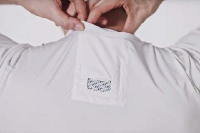 Reon Pocket de la Sony este un aparat de aer condiționat personal care poate fi purtat