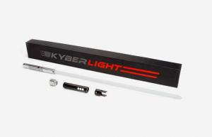 Los sables de luz de combate personalizados Kyberlight están diseñados para un combate real