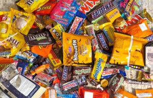 Lista najpopularniejszych cukierków na Halloween w każdym stanie