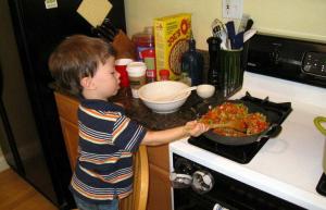 Kako uspostaviti rutinu obiteljske večere