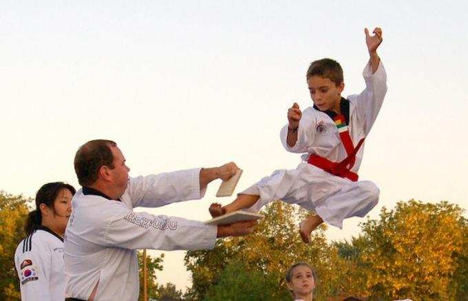 Predarea copiilor Taekwondo