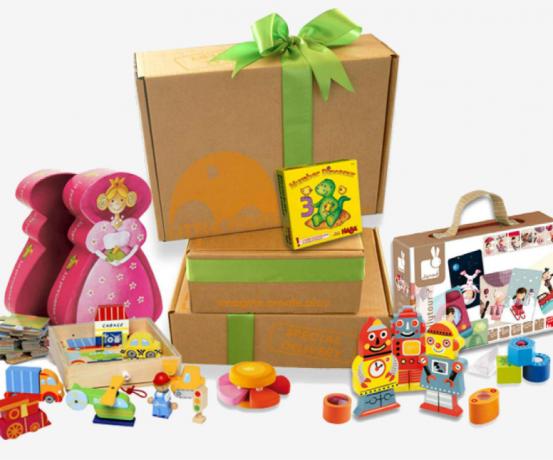 Pokud si myslíte, že jedna krabice na hračky za měsíc je málo – krabice na hračky s předplatným