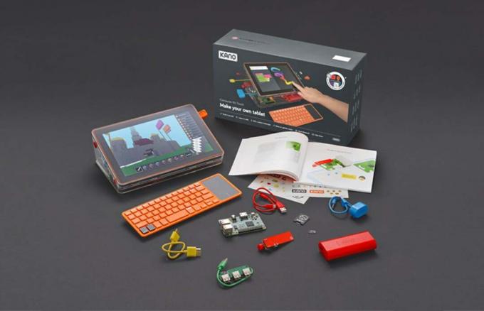 Zestaw komputerowy Kano Touch pozwala dzieciom budować i kodować własne tablety