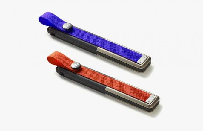 goTenna Merah dan Biru