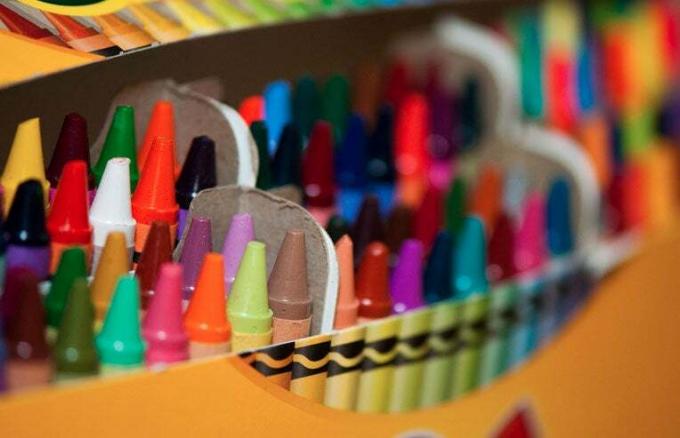 crayola pastelky -- detské hračky