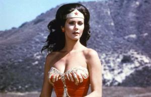 Opas Wonder Womanille, tämän vuoden suosituin Halloween-asu