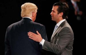 Donald Trumps förhållande till sin son är inte normala far-son-grejer