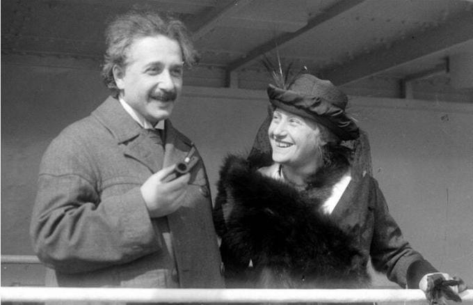 Alles, was Sie über die Erziehung von Albert Einstein wissen müssen