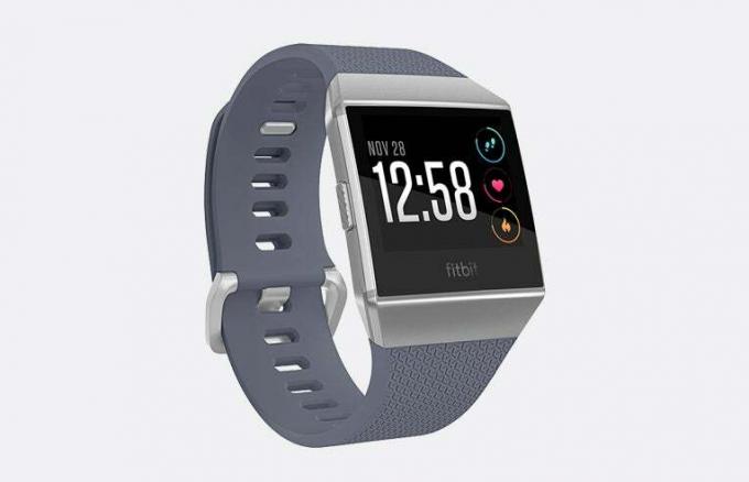 Fitbit Ionic -- sledovače aktivity a fitness