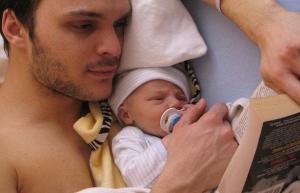 Spanje v isti sobi znatno zmanjša tveganje za SIDS pri dojenčkih