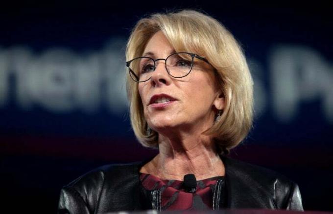 betsy devos