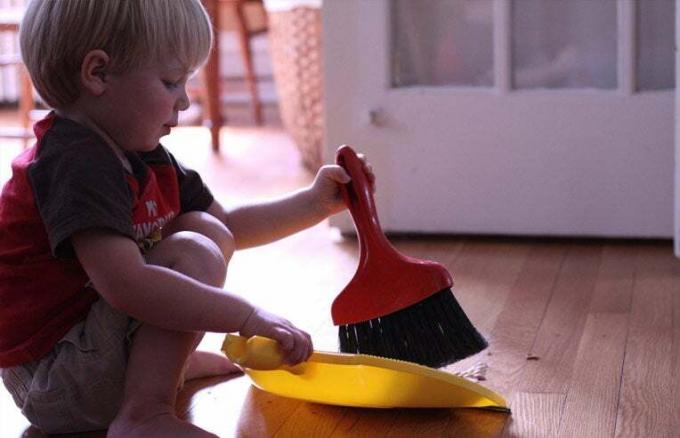 Ev işleri -- yürümeye başlayan çocuk oyunları