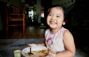 Tips voor het opvoeden van kinderen die een gezonde relatie met eten hebben