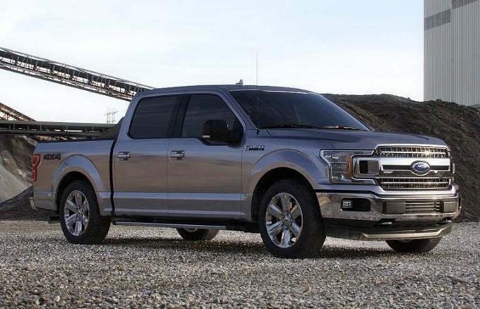 Ford F-150 Lariat - picapes familiares
