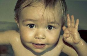 Kako prepoznati probleme sa sluhom kod vašeg djeteta