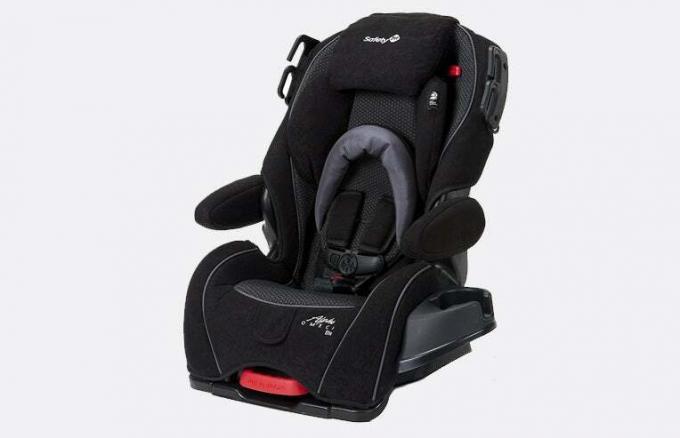 Safety 1st Alpha Omega Elite Convertible Car Seat -- най-добрите столчета за кола под $100 в Amazon