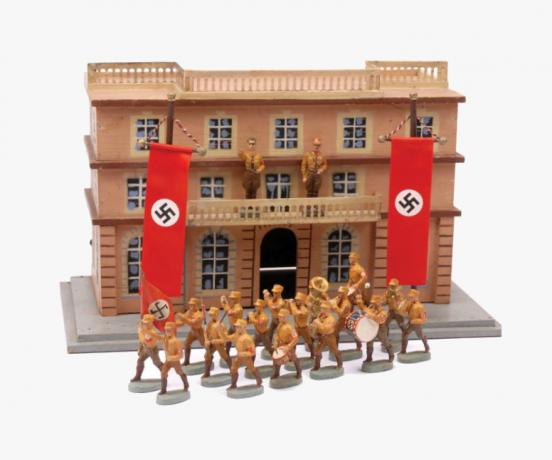 Personaggi d'azione del Terzo Reich - giocattoli strani