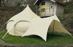Esta Yurt inflável cabe em uma família e é montada em minutos