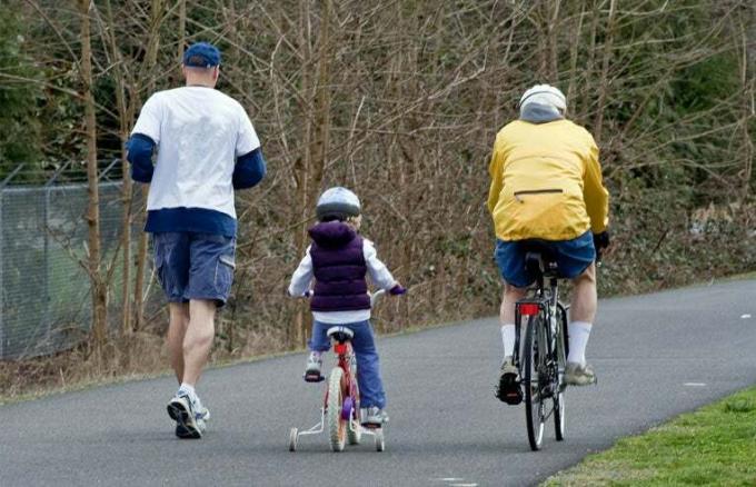 ayah joging dengan putri